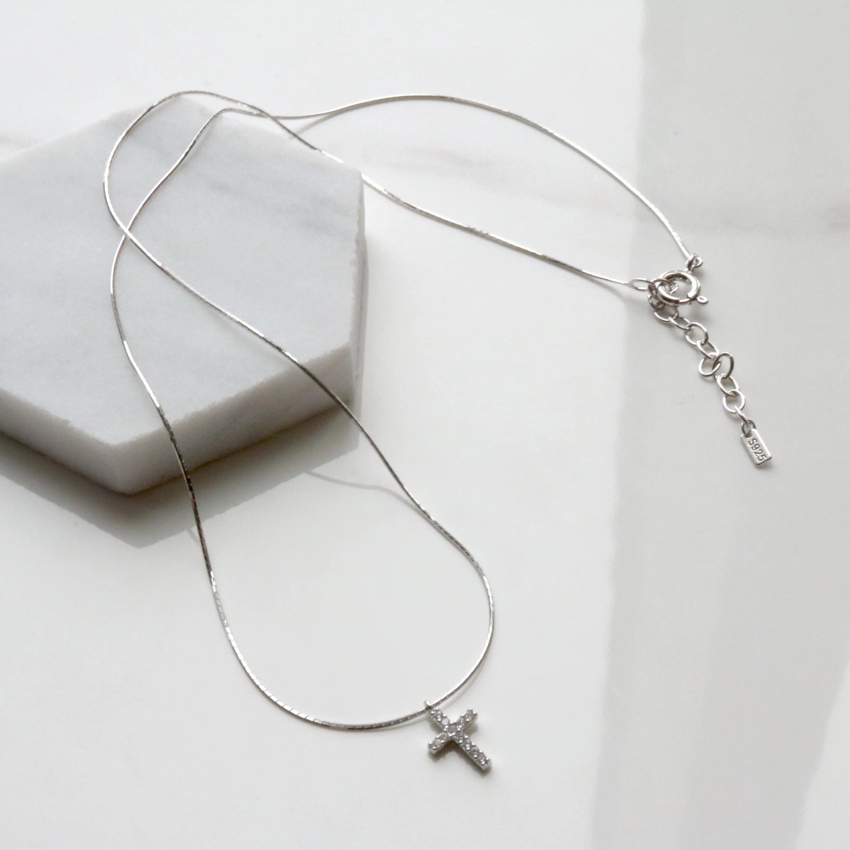 Cross pendant necklace - Necklaces