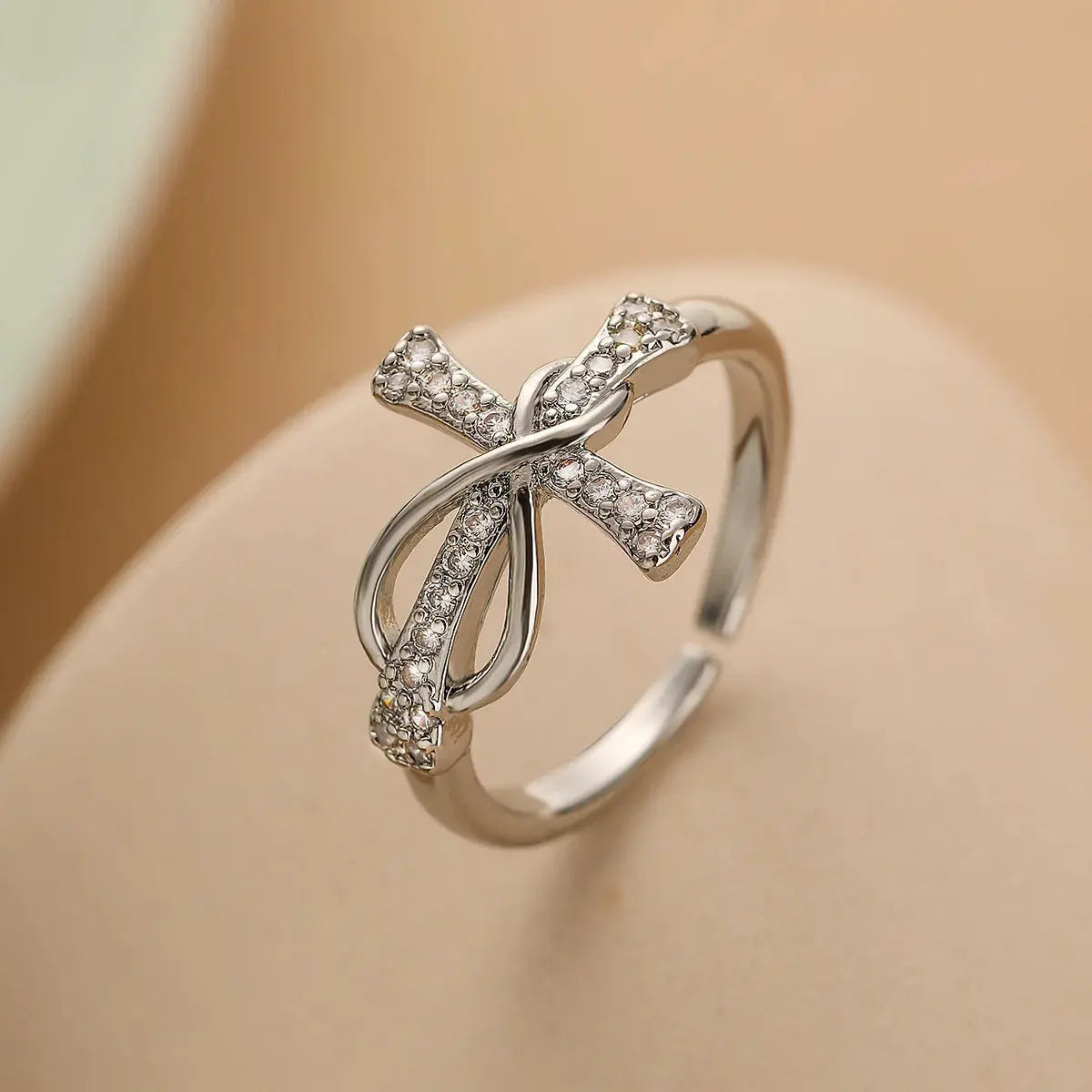 Womens Faith Cross Ring dsers